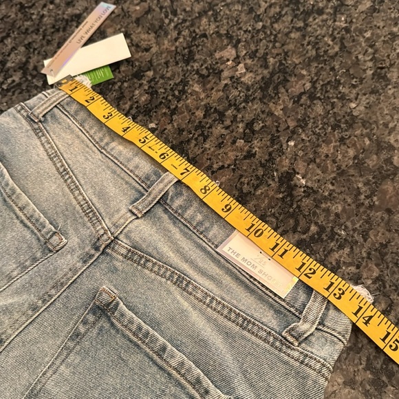 Tinseltown Hi Rise denim Mom Shorts NWT 1/25 - Picture 9 of 10